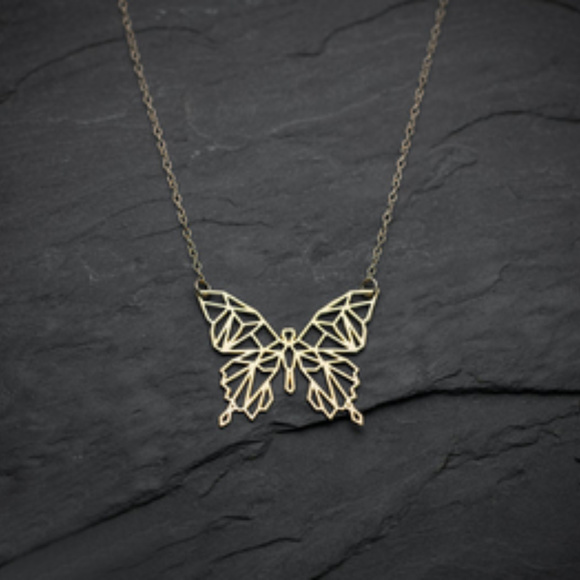 🍒 LAST ONE 😱 Gold Origami 🦋 Butterfly Necklace - Picture 2 of 4